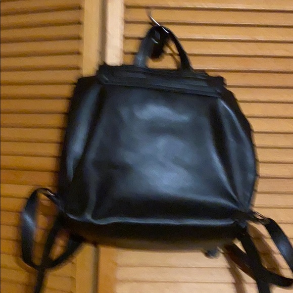 New soft nice bag very light - Picture 3 of 5